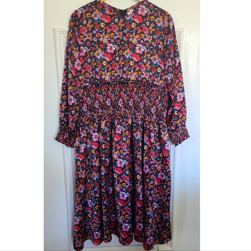 Ava‎ & Lu cinched waist floral dress